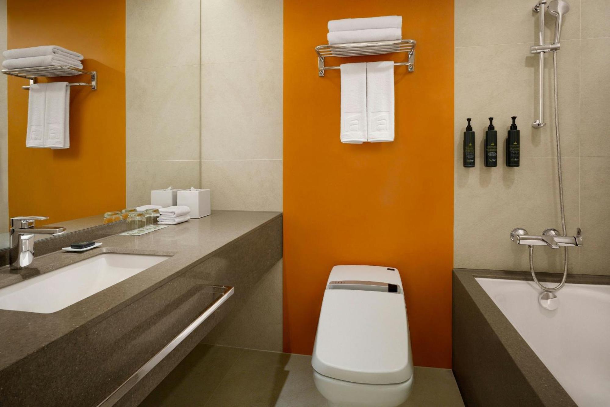 Aloft Seoul Myeongdong Hotel Екстериор снимка
