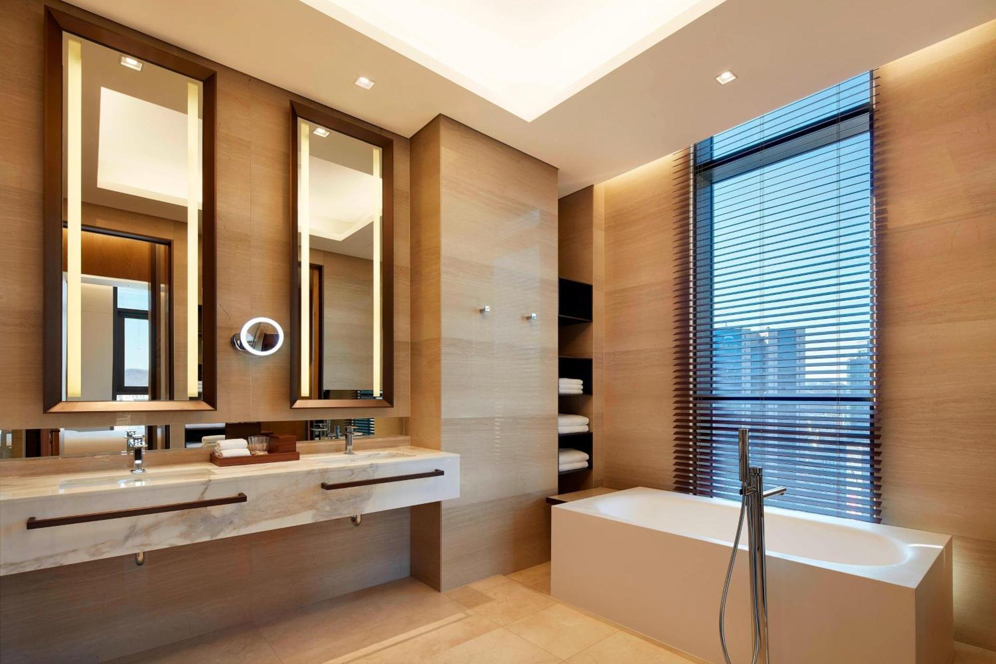 Aloft Seoul Myeongdong Hotel Екстериор снимка