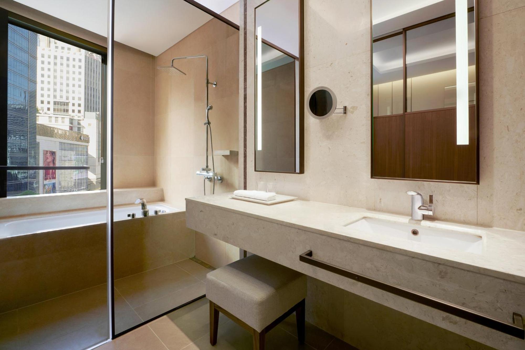 Aloft Seoul Myeongdong Hotel Екстериор снимка