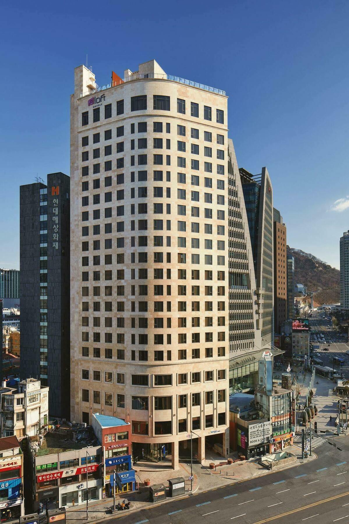 Aloft Seoul Myeongdong Hotel Екстериор снимка
